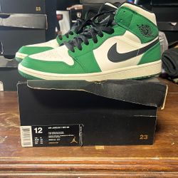 Jordan 1 Mid