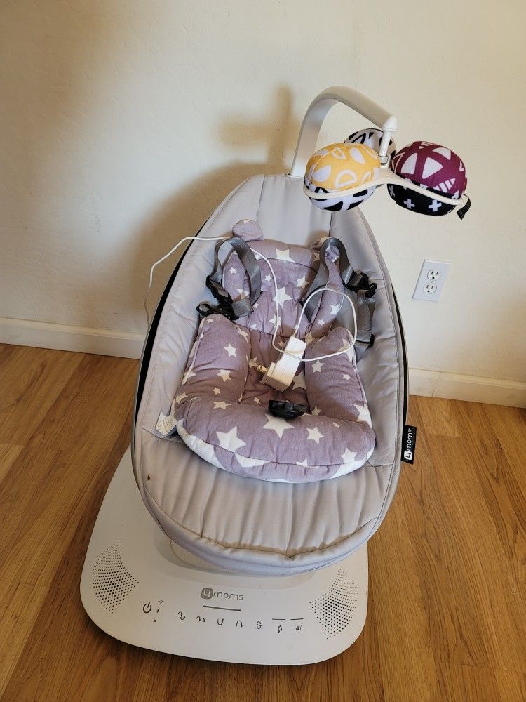 4 Moms Baby Swing