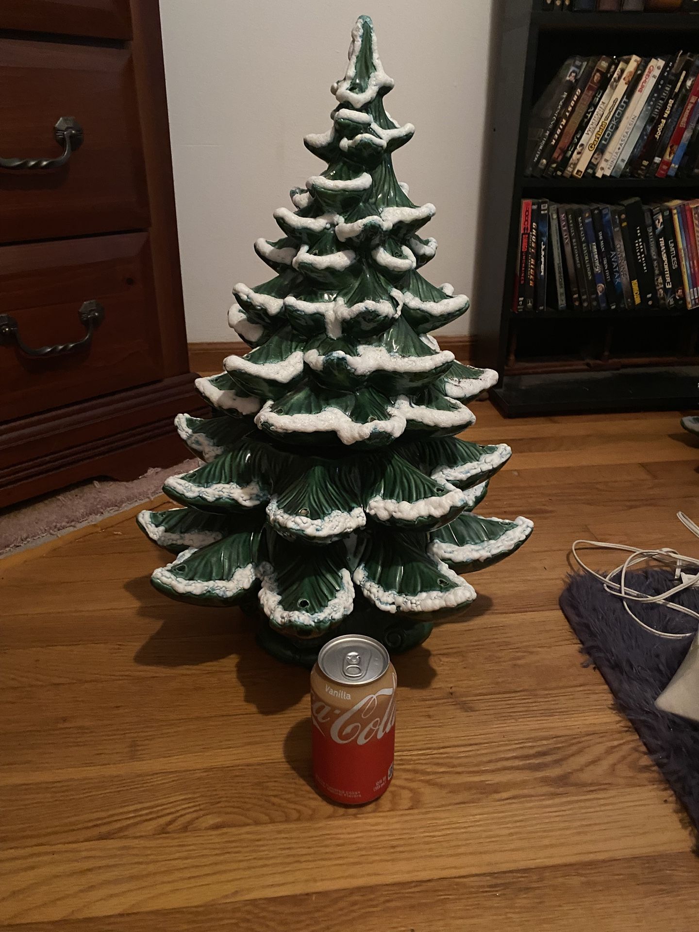 32 in Ceramic, Light up, 1970’s Christmas Tree.