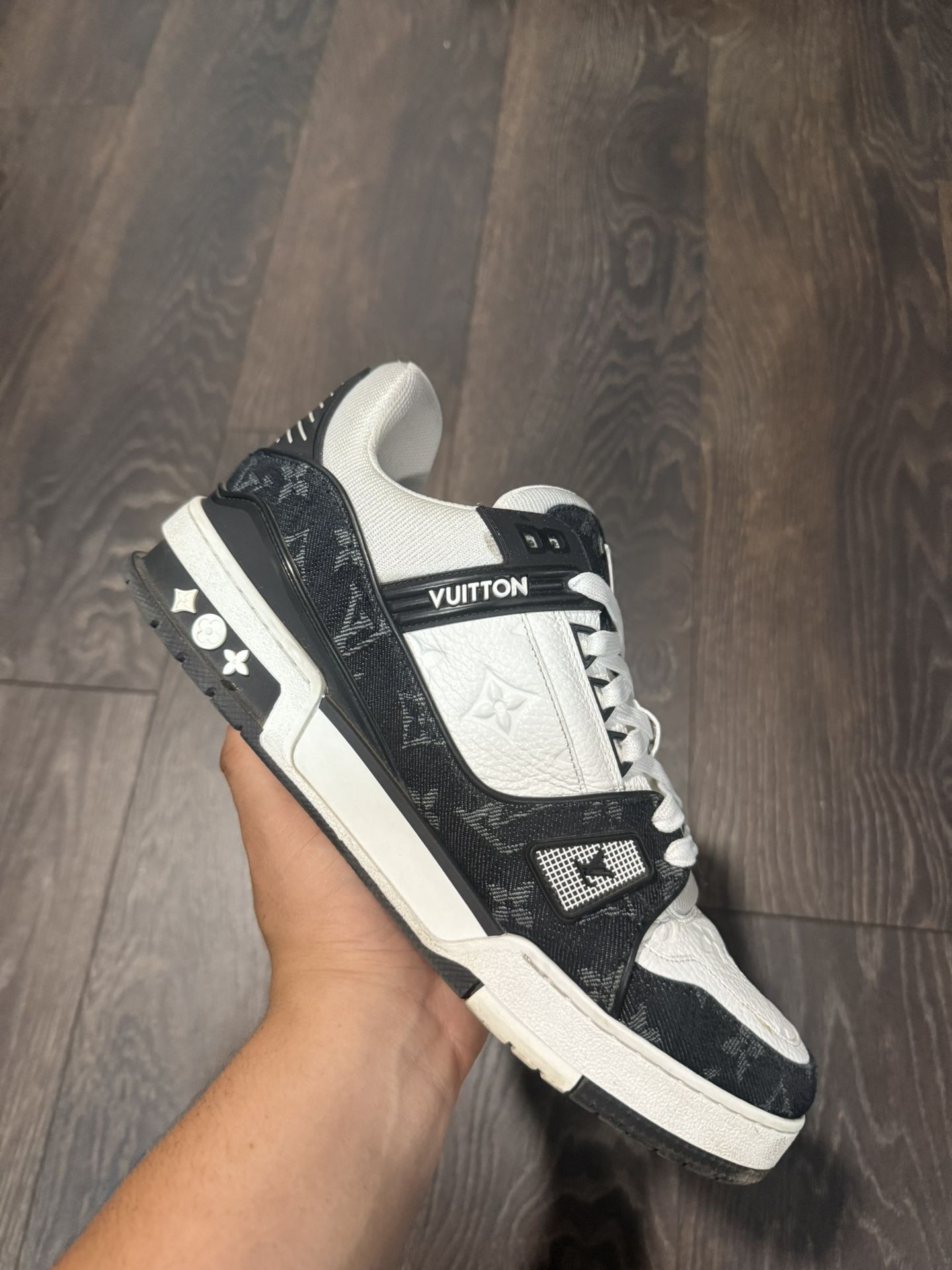 Louis Vuitton Trainers 