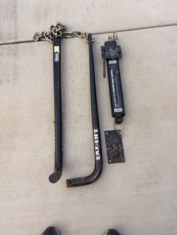 Trailer hitch and sway bars