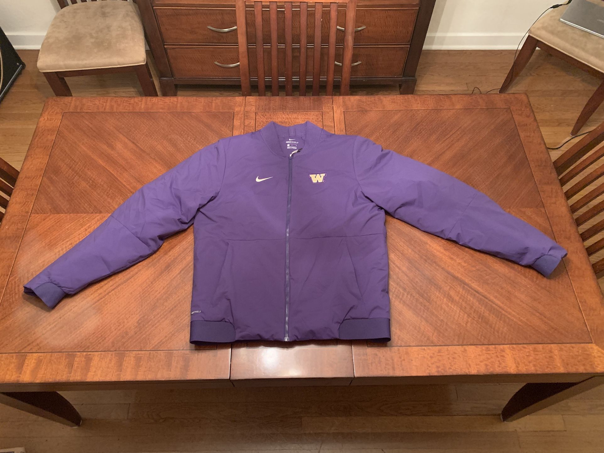 Men’s Husky Coat (size Medium) 
