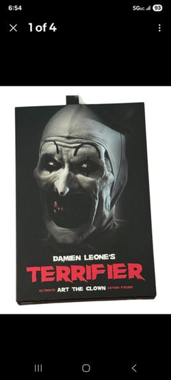 Damian Leone's Terrifier Art The Clown Ultimate Directly from NECA