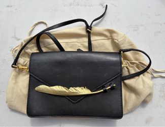 NY Designer Gold Feather Purse