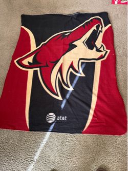 Coyote blanket-I resized throw