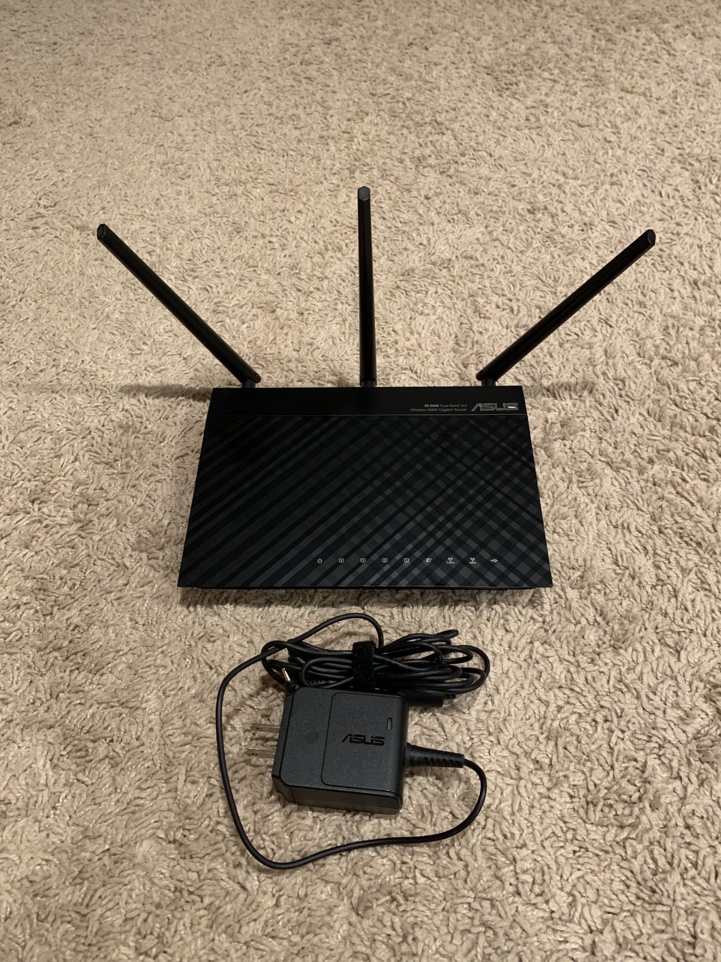ASUS RT-N66U 450 Mbps Wireless N Router - EXCELLENT CONDITION