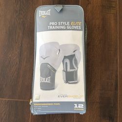Everlast boxing gloves (Brand new)