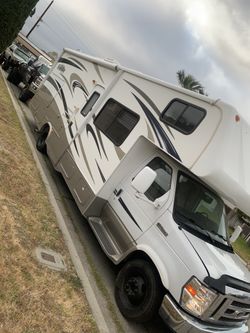 Available Forest river forester