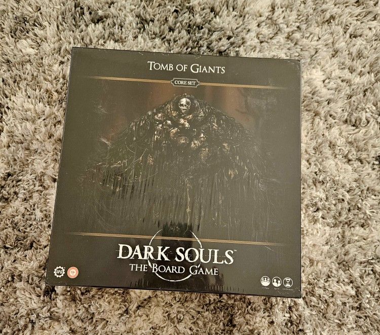 Dark Souls The Board Game: Tomb of Giants, Core Game