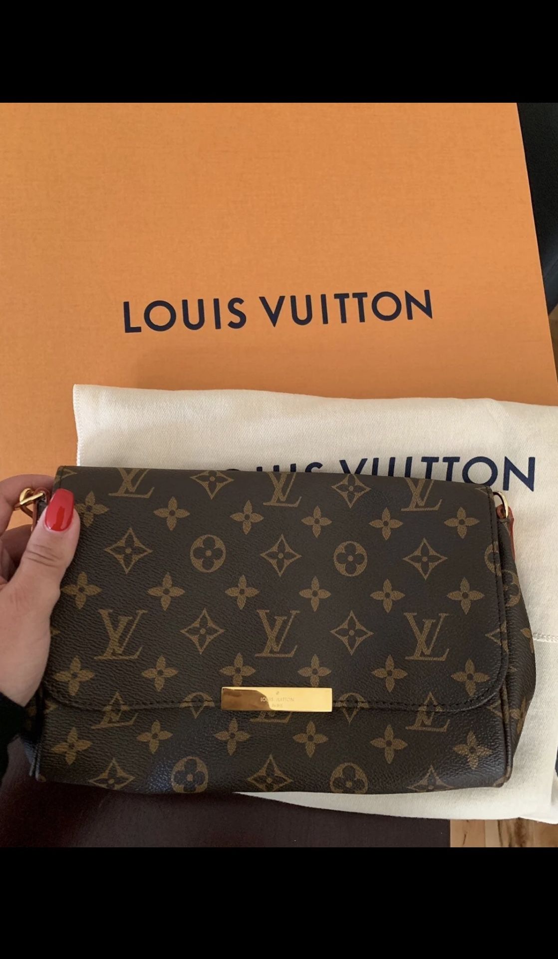 Louis Vuitton Wallet for Sale in Pearland, TX - OfferUp