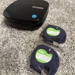 LABELMAKER & PRINTER + 2 TAPE REFILLS – READY TO USE