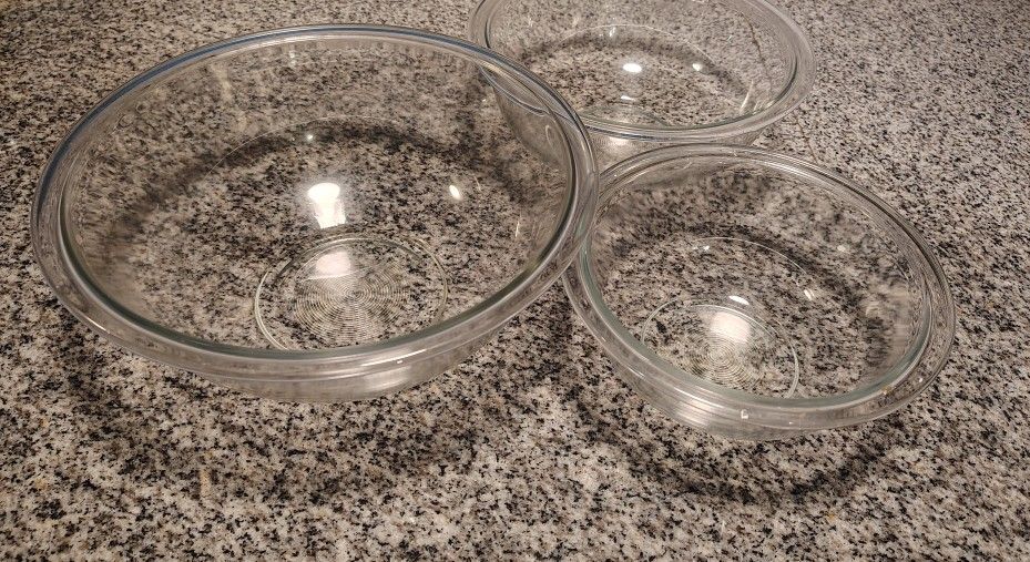 Pyrex Bowl Glass Set