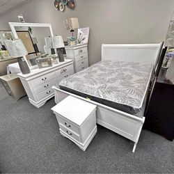 New ♠️♠️$10 Down Payment Finance ▪️▪️Mayville White 4 Piece Queen Panel Bedroom Set▪️Queen Bed/Dresser/Mirror/Nightstand ▪️ Delivery Available 