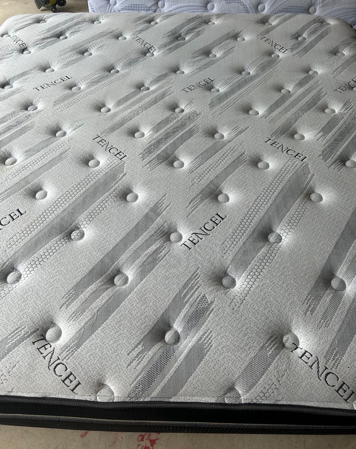 King Size Mattress Mattresses & Box springs