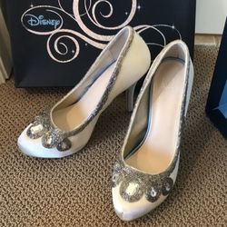 NEW! “Disney “Satin Embellished Pumps