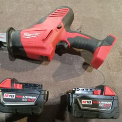 Milwaukee Hacksaw W/ Battery