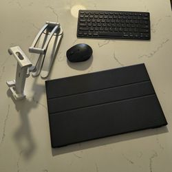 Acer Portable Monitor With Keyboard And Mouse