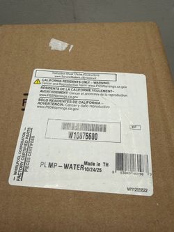 Drain pump assembly with motor (PL MP – WATER / PUMP-WATER). Part number: W10876600 (interchangeable with W10727777, W10876600VP, AP). Country 