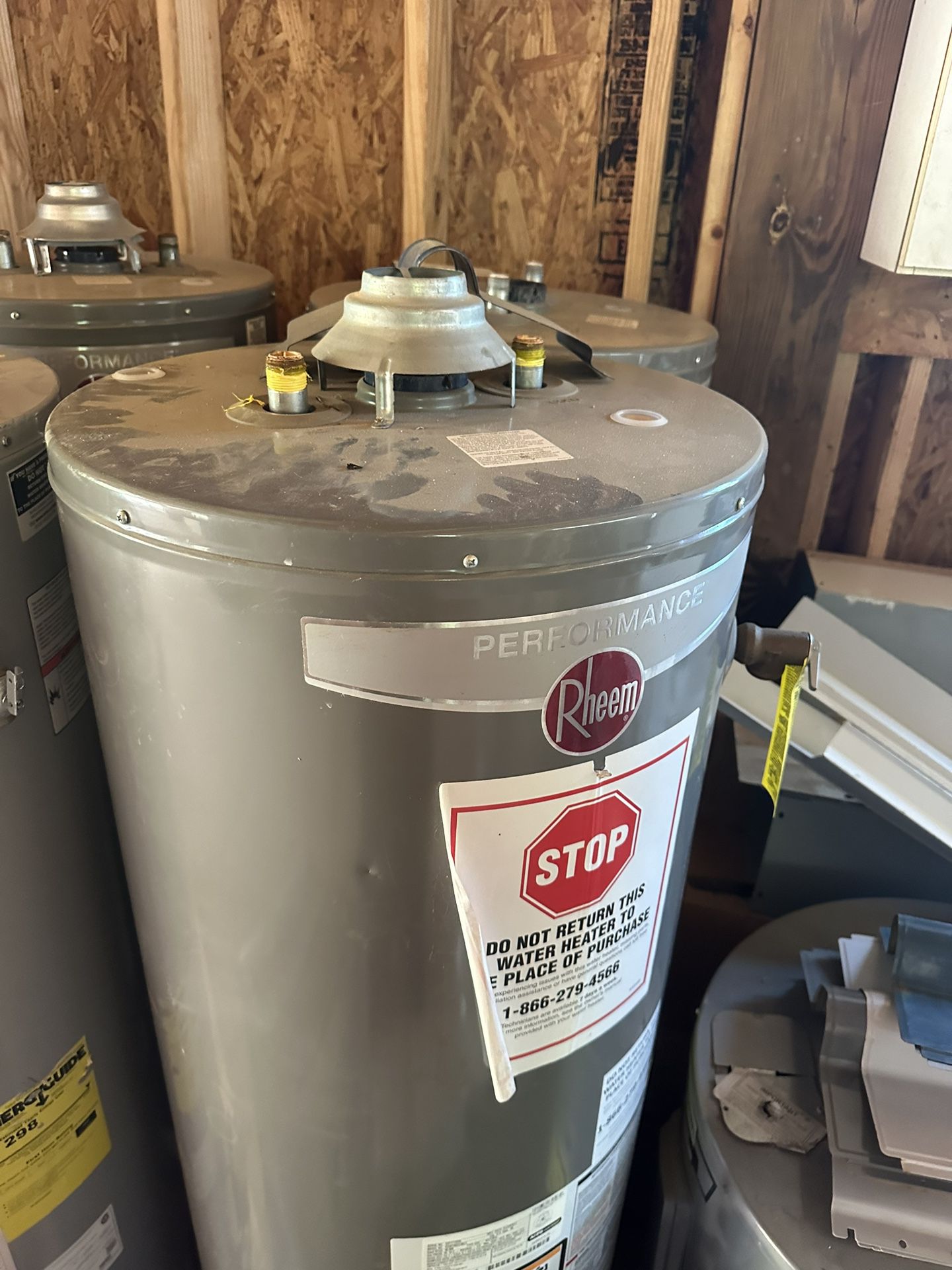 Used For Less A Month Like New Rheem- Performance 50 Gal. Tall 6-Year 38,000 BTU Natural Gas Tank Water Heater