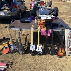 Game Guitar Lot 