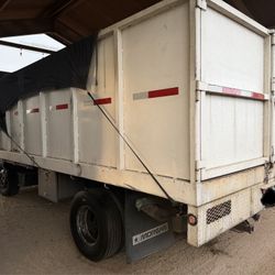 2013 Mitsubishi Canter FE series