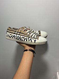 Burberry shoes
