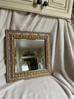 Mirror 