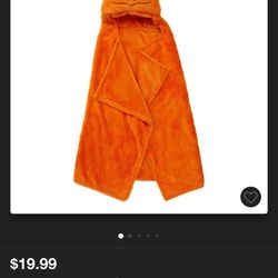 Pokémon Charmander Hooded Blanket 