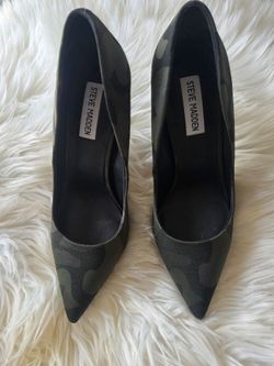 Steve Madden Camo Pointed-Toe Pumps