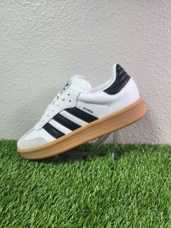 Adidas (Men's 11.5) Women's 12.5  Samba XLG Shoes in Cloud White/Core Black/Gum
