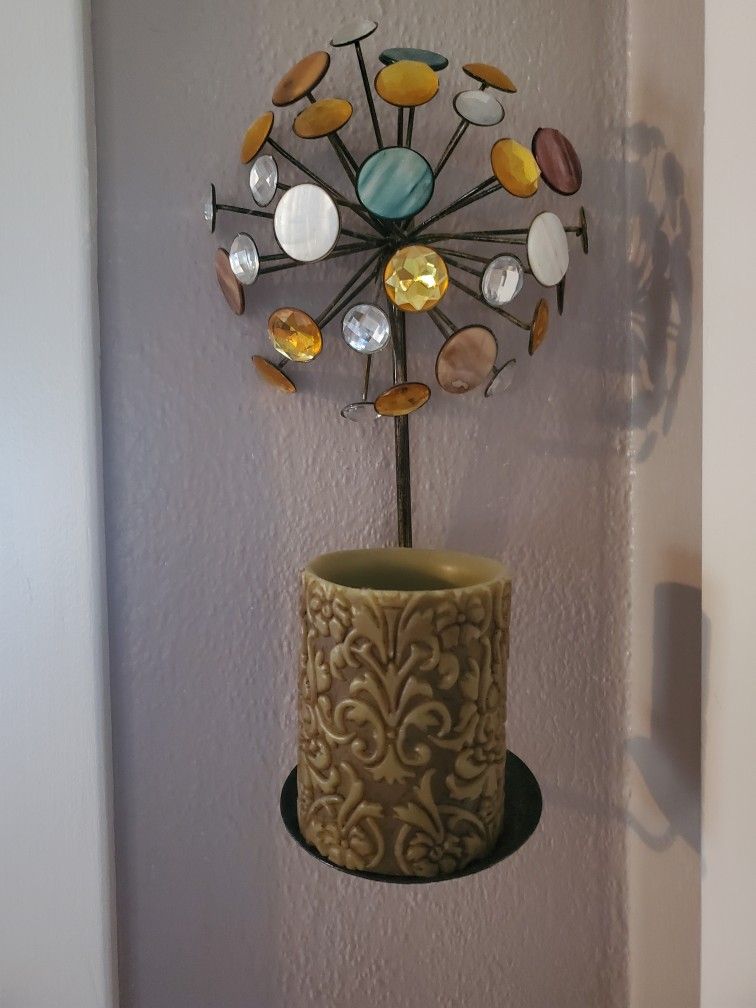  Wall Decor And Artificial Tree And Coloer Full Decor With Candle 