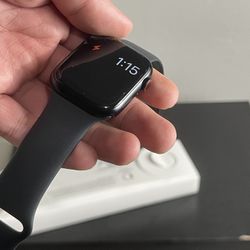Apple Watch Series 8 45mm Gps + Cellular 