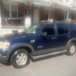 Clean Runs Strong Ford Explorer 2300No Issues 