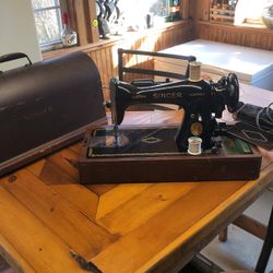 SINGER Sewing Machine