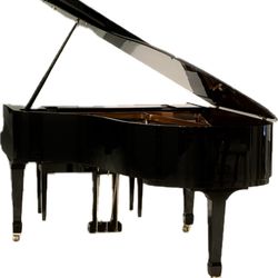 Steinway’s Pearl River Baby Grand Piano