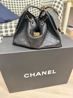 Chanel 25 black caviar black