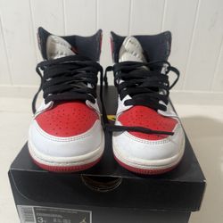 Nike Air Jordan AQ2664-161 Youth's 1 Retro High Red Shoes SIze 3y