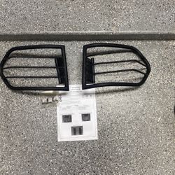 Toyota FJ Taillight  Guard