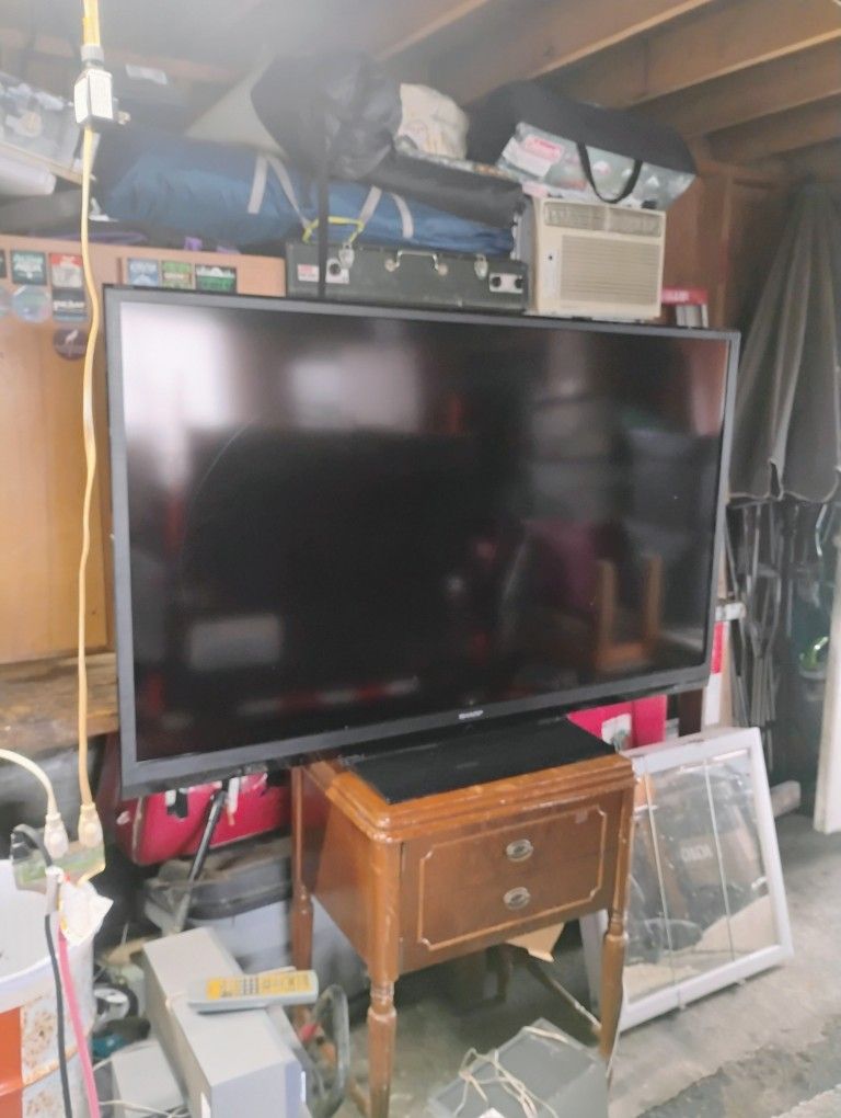 Sharp Aquos 65 Inch