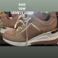 $40 MK SHOES GENTLY USED