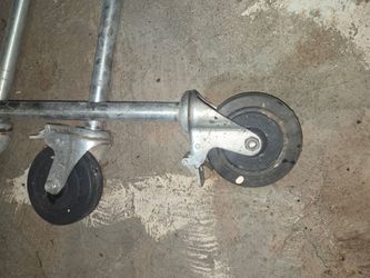locking castor wheels