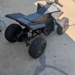 Tesla Cyberquad