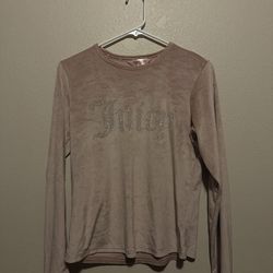Fuzzy juicy couture sleeping shirt