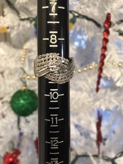 1.50 Ctw Diamond Cluster Ring