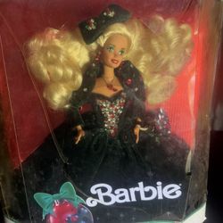 Mattel Special Edition 1991 Happy Holidays Barbie Doll New In Damaged Box
