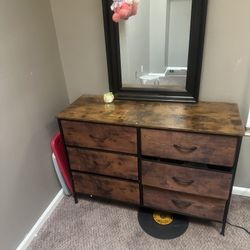 Dresser With Mirror Vanity