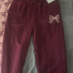 Bow Swears Size 10 Both NWT