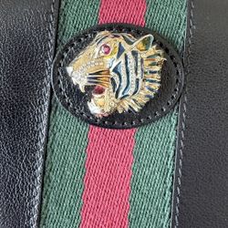 Gucci Raja Round Wallet 