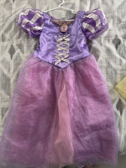 Disney Princess Dresses 5/6 - Rapunzel & Belle