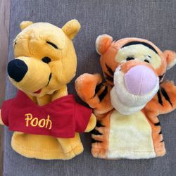 Kids Winnie The Pooh & Tigger Hand Puppet